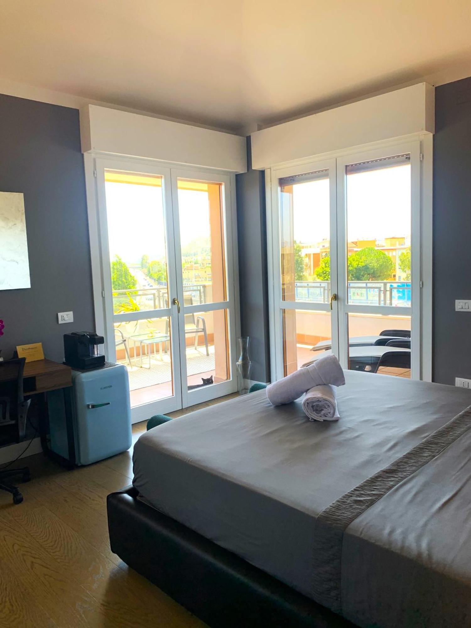 Penthouse Genneruxi * Cagliari